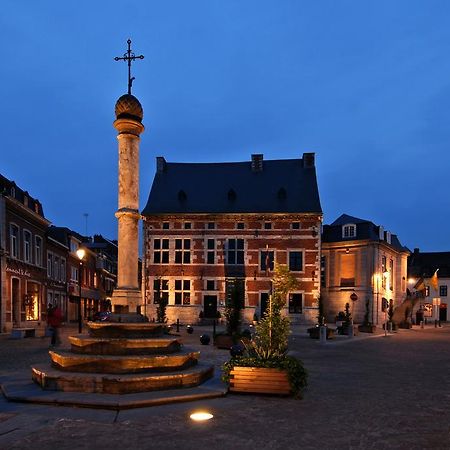 Hotel Du Perron ティユー エクステリア 写真